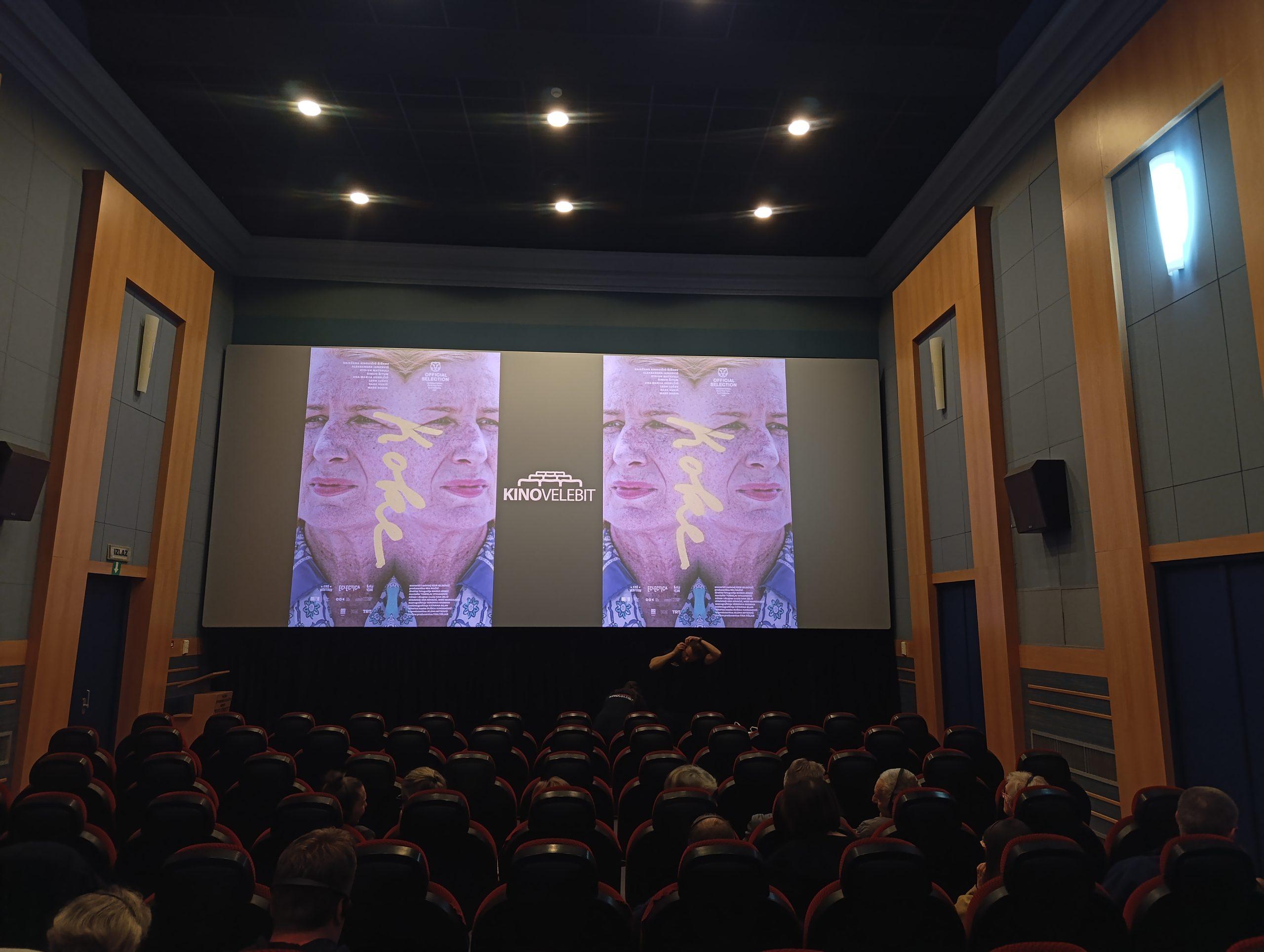 Članovi Udruge uživali u inkluzivnoj projekciji nagrađivanog filma „Koke“ u Kinu Velebit
